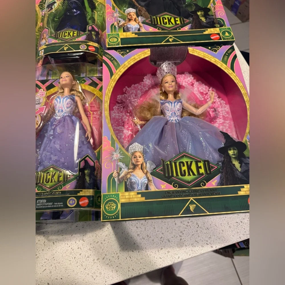 Wicked: For Good Entire Mattel Doll Collection - 6 Dolls Wizard, Elphaba, Glinda